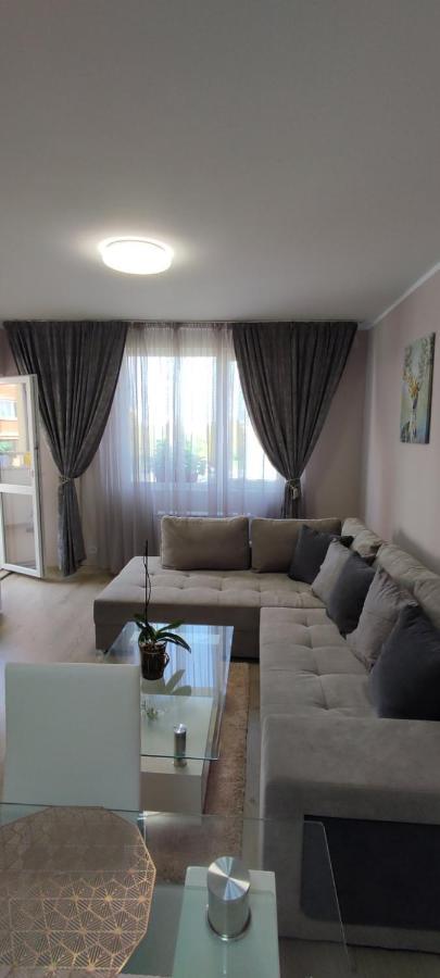 Luxury And Stylish Apartmen, Metro Station Obelya 索菲亞 外观 照片